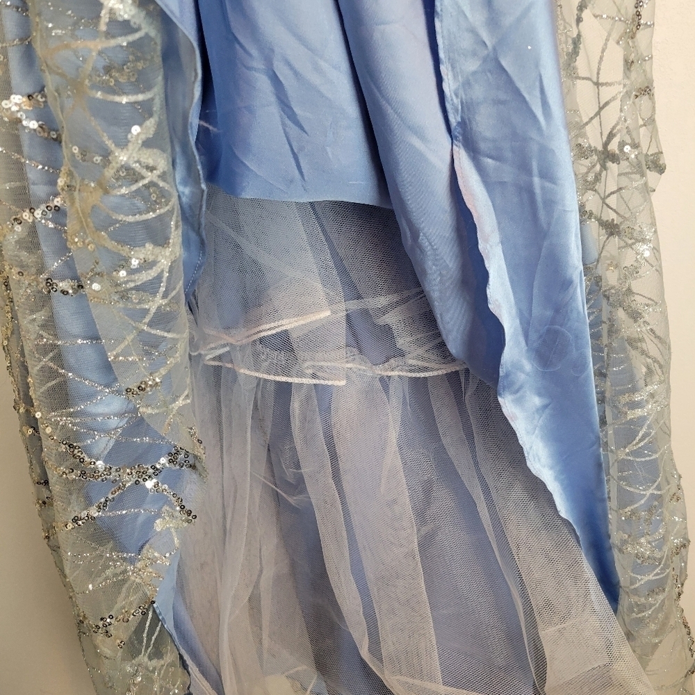 NWT TLC Say Yes Juniors Strappy Sequin-Embellished Gown in Silver/Blue Sz 1/2 - Picture 10 of 13